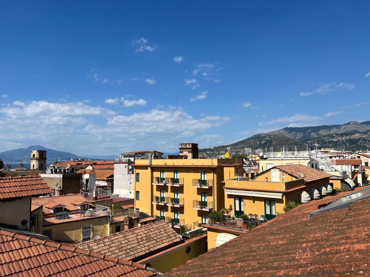 Historic Center Apartments Sorrento Buitenkant foto